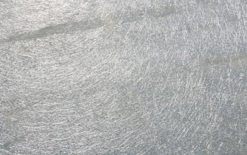 Chute Cadley laminate fibreglass or shingles?