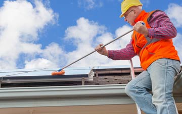 Chute Cadley soft wash roof cleaning